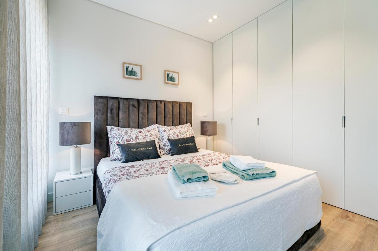 Ferienwohnung Antas Park Flat With Pool Porto Exterior foto